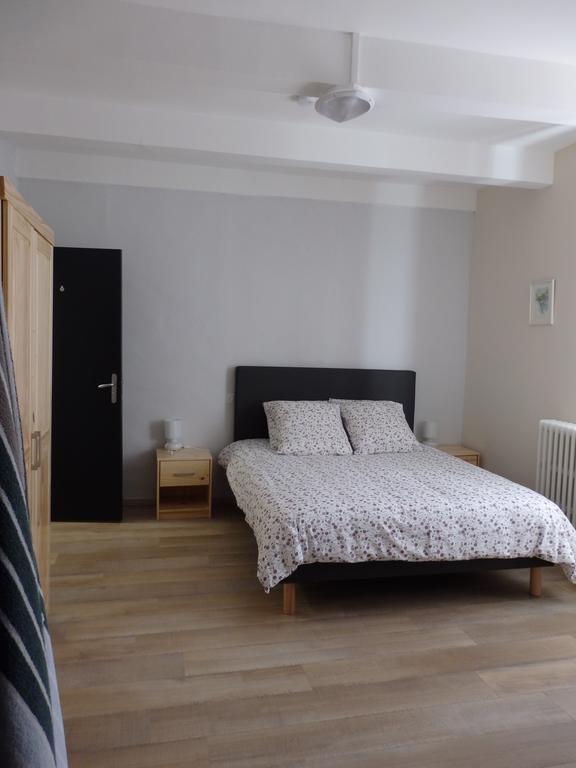 Le Merlanson Chambres D'Hotes Bez-et-Esparon Kültér fotó